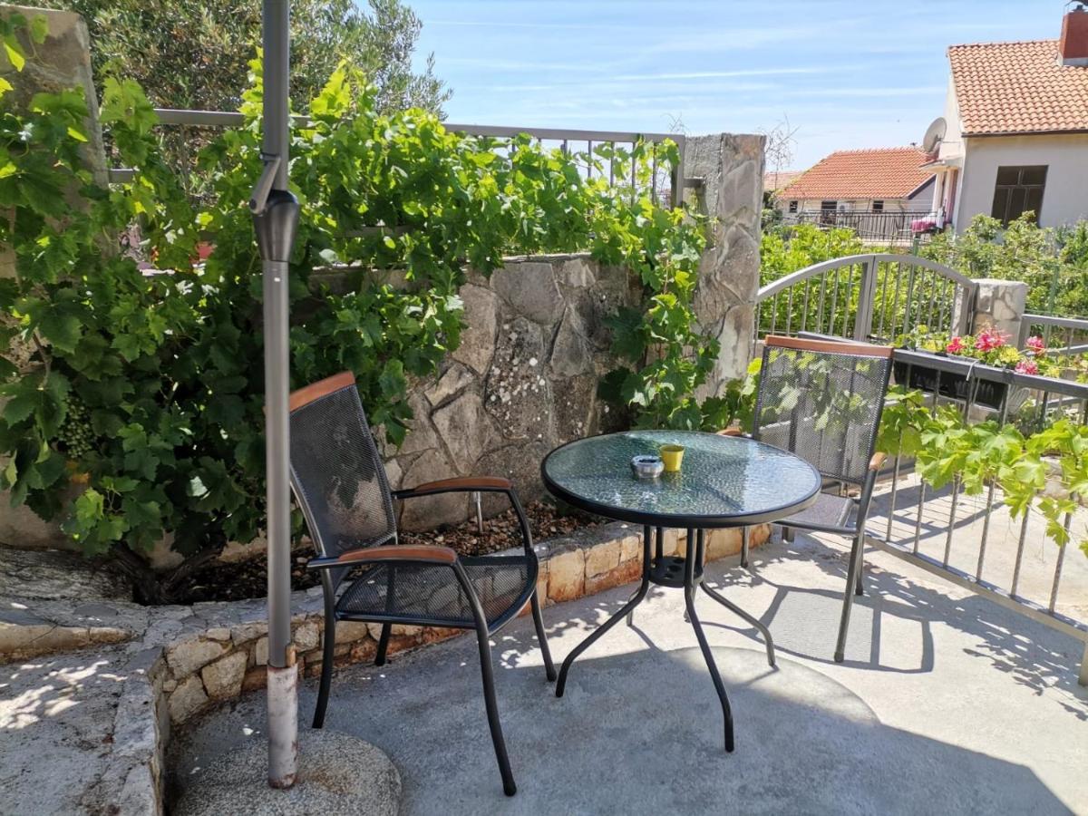 Apartmani Radic Primošten Exterior foto